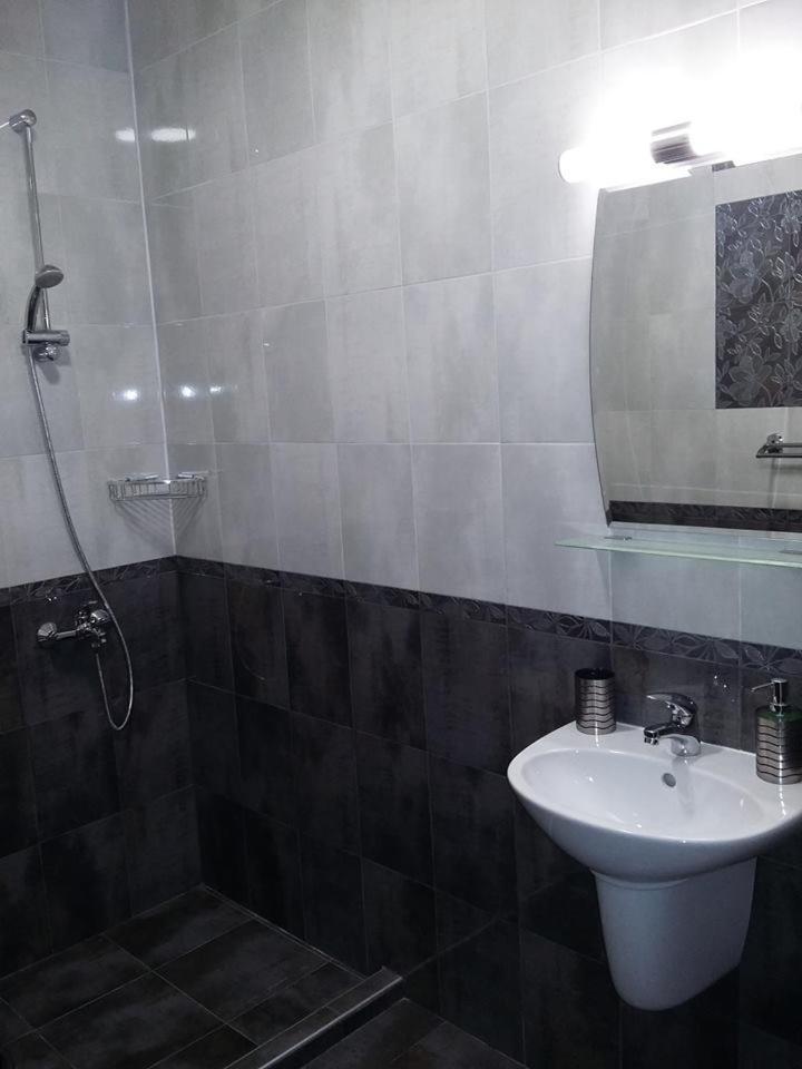 Guest House Ideal Sapareva Banya Esterno foto