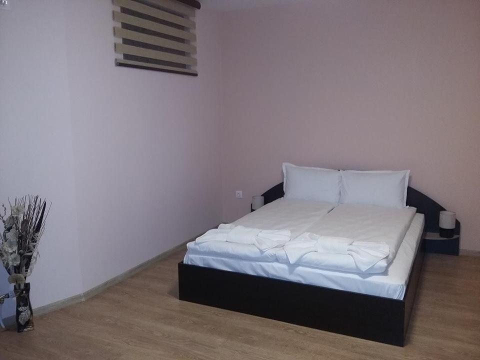 Guest House Ideal Sapareva Banya Esterno foto