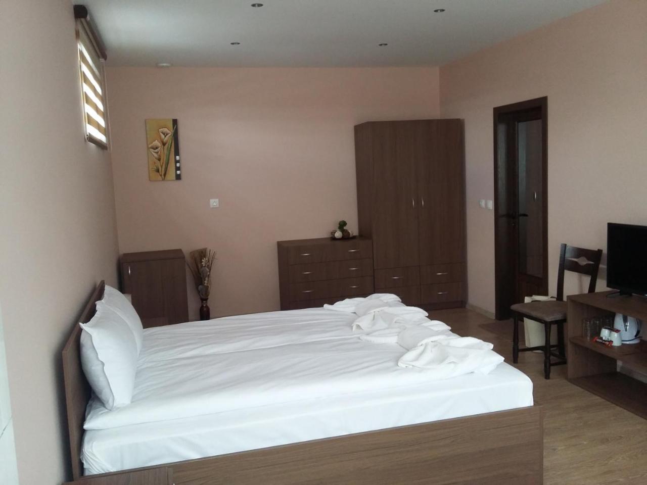Guest House Ideal Sapareva Banya Esterno foto