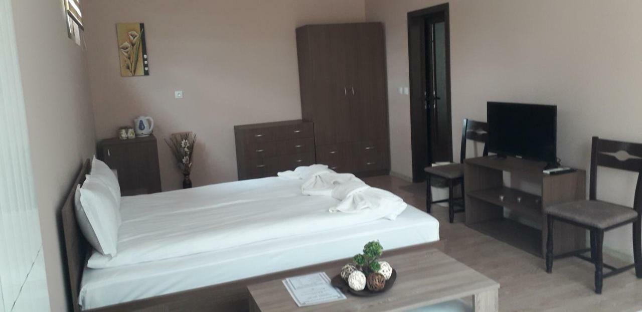 Guest House Ideal Sapareva Banya Esterno foto