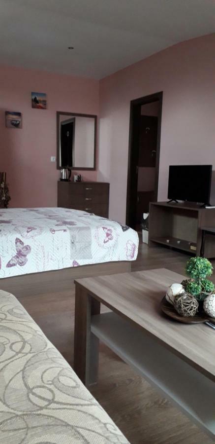 Guest House Ideal Sapareva Banya Esterno foto